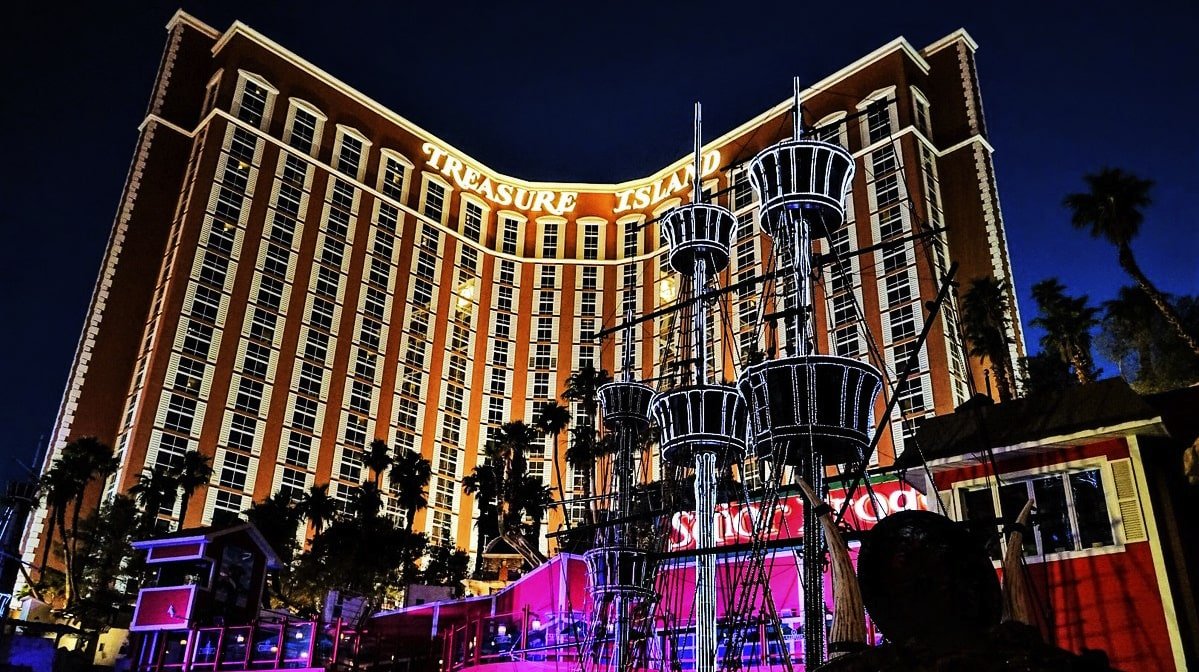 Казино Treasure Island Hotel and Casino
