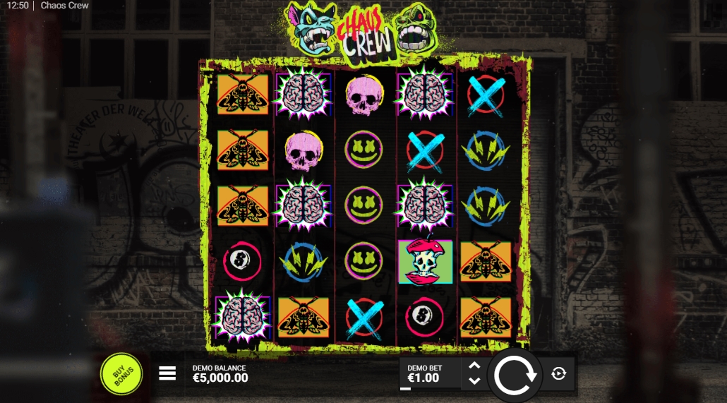 Интерфейс слота Chaos Crew